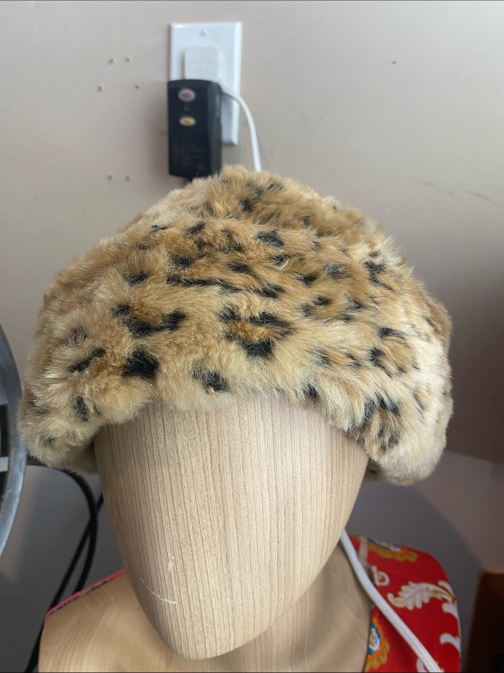 Faux Leopard Fur Hat - Tan and Black